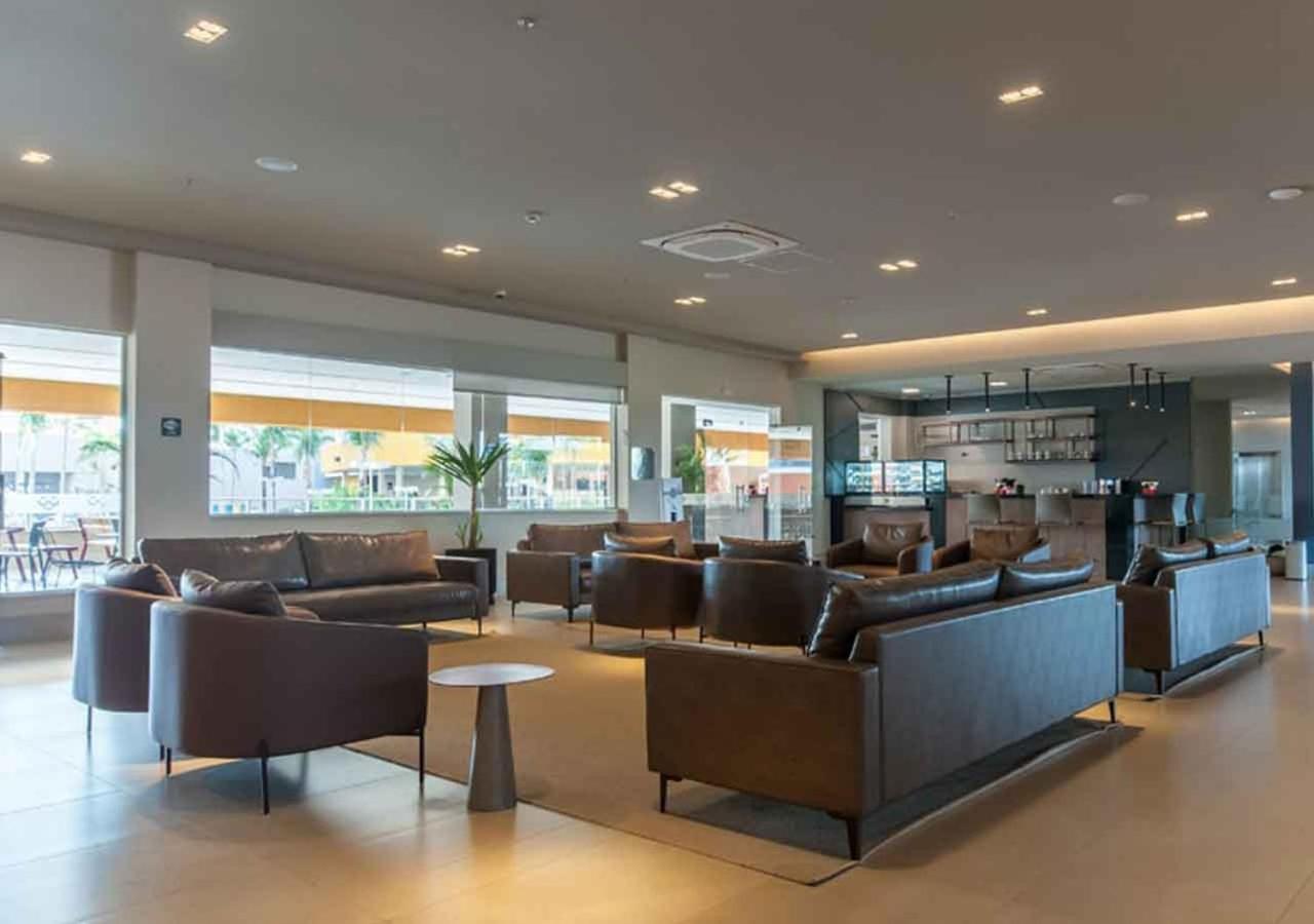 Enjoy Solar Das Aguas Park Resort Olímpia 外观 照片 The lounge at the airport